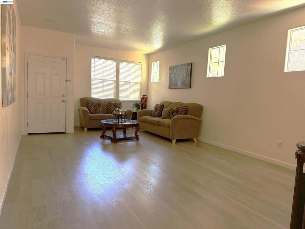 Interior 2