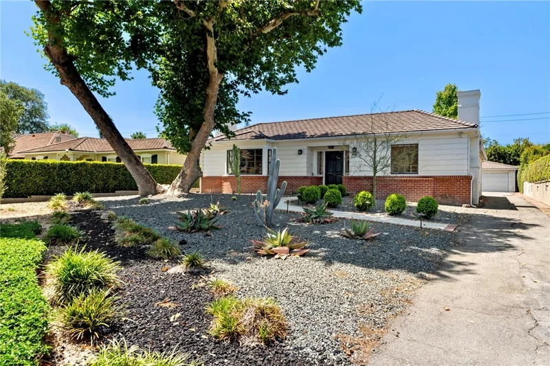 2873 Gainsborough, San Marino, CA 91108