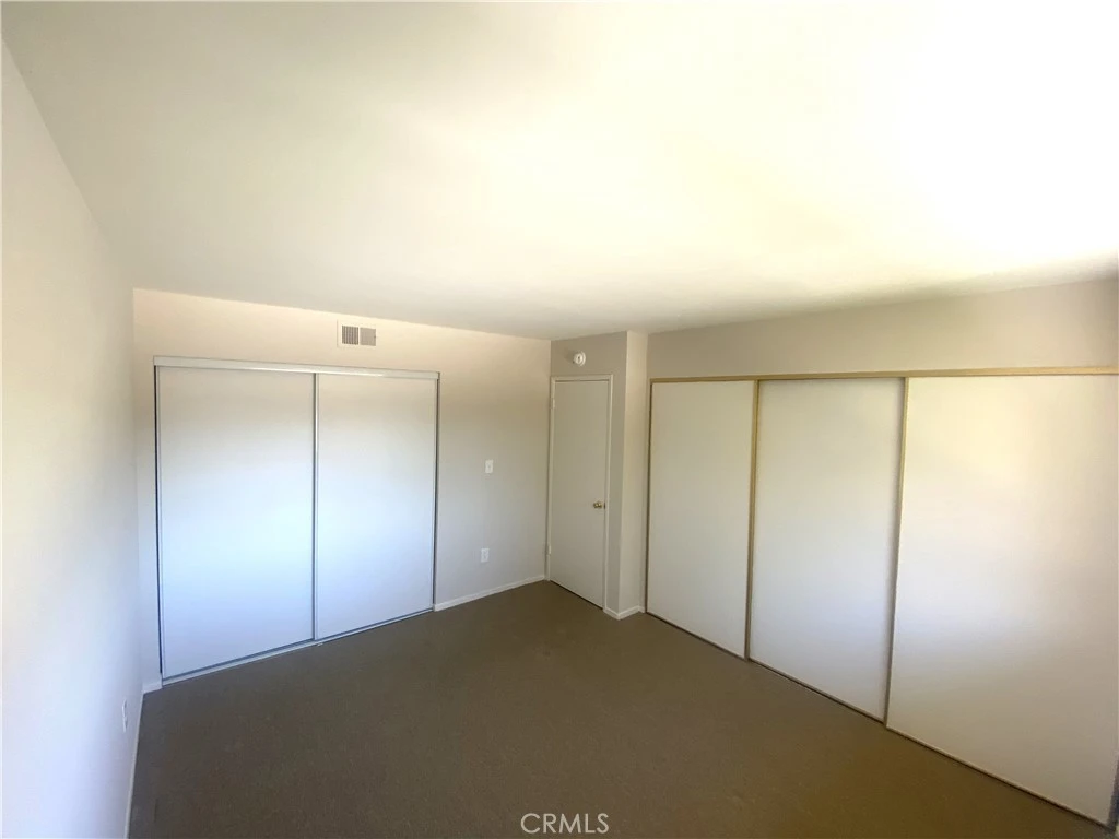 Interior 3