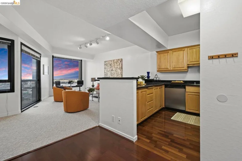 Photo 2 of 6363 Christie Ave 2701