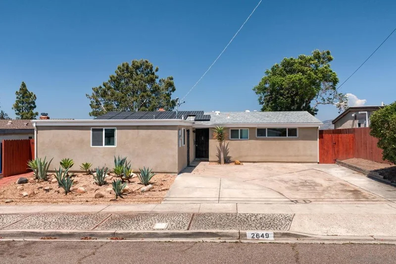 2649 Palace, San Diego, CA 92123