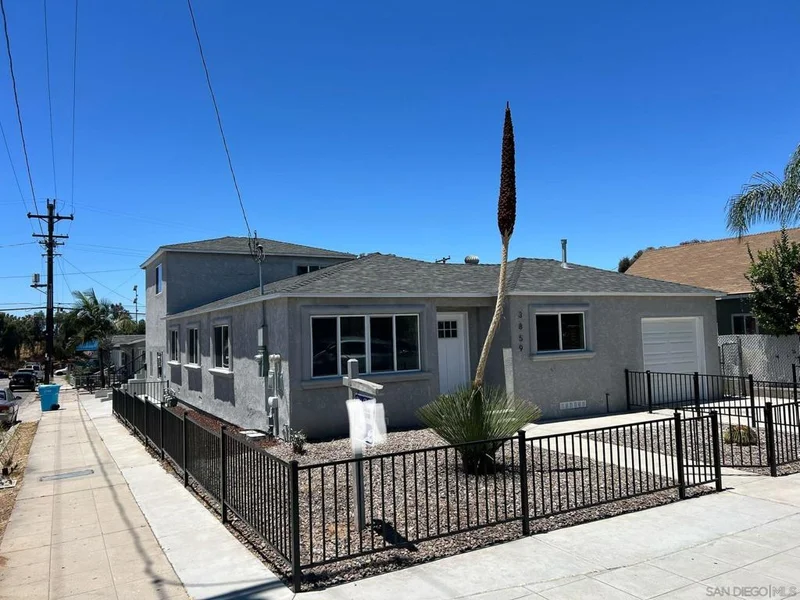 1916 Woden, San Diego, CA 92113