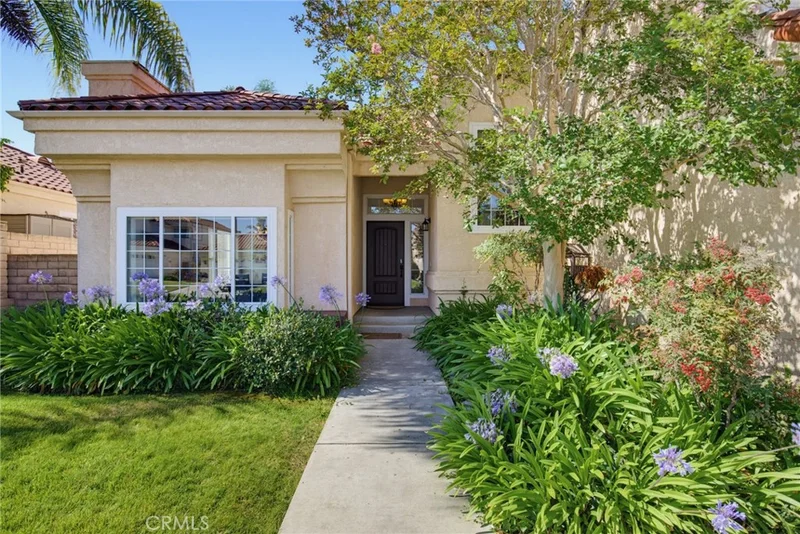 13620 Chesterfield photo 2