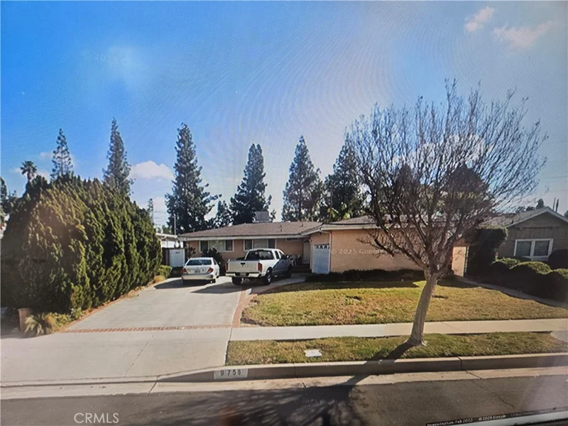 9758 Rhea Avenue