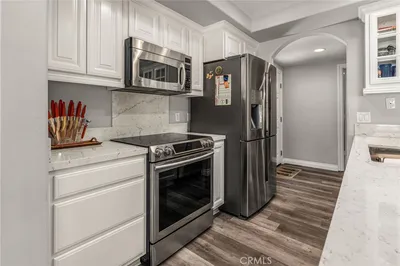 23681 Country Villa photo 2
