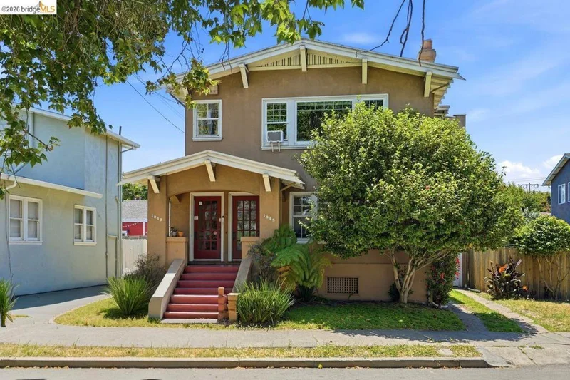 1045 Stanford Ave 2