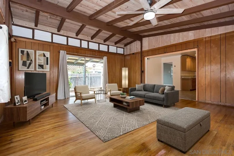 700 Brockwood Dr.