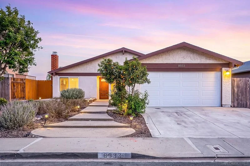 8933 Libra Dr, San Diego, CA 92126