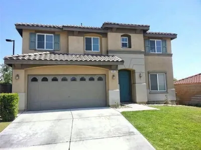 6061 La Costa