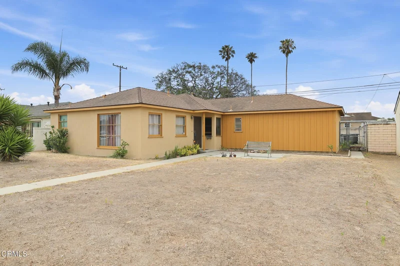 456 E Poplar Street, Oxnard, CA 93033