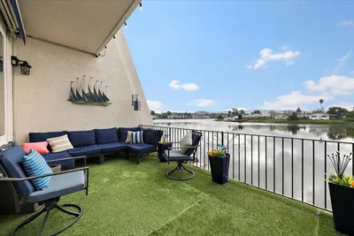 444 Fathom Drive photo 2