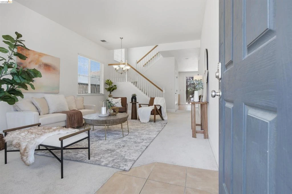 Interior 2