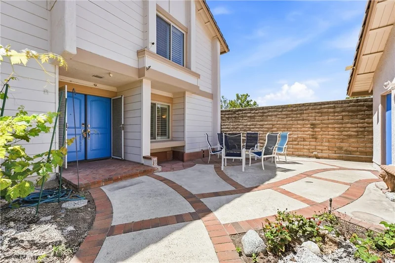 100 Acorn, Brea, CA 92821