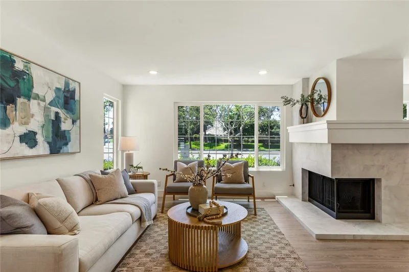106 Greenfield, Irvine, CA 92614