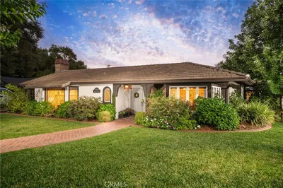 1644 Oak Tree Terrace