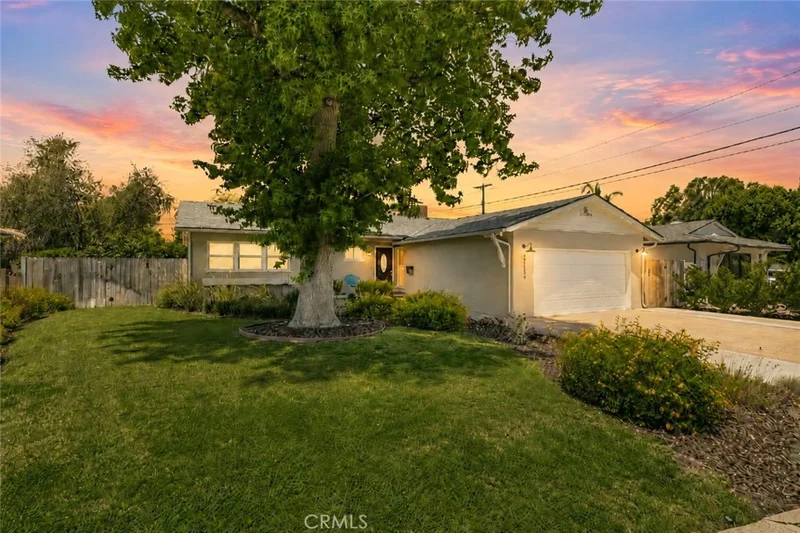 22334 Criswell Street, Woodland Hills, CA 91303