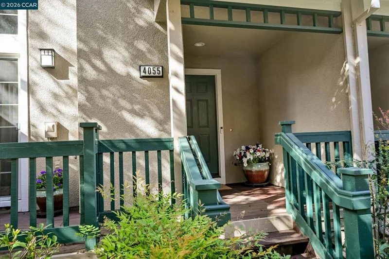 4055 Skylark Lane