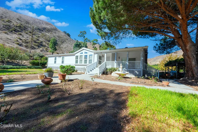 1057 La Loma Avenue photo 2
