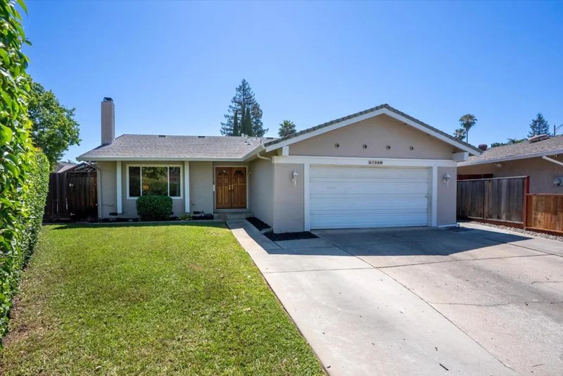 6706 San Anselmo Way photo 2