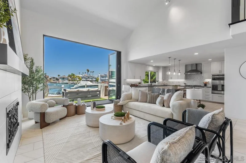 27 Green Turtle, Coronado, CA 92118