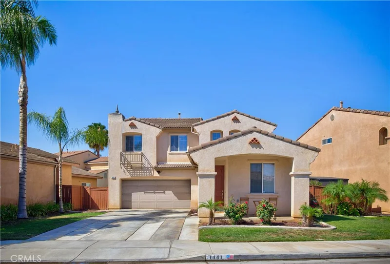 1441 Albillo Loop
