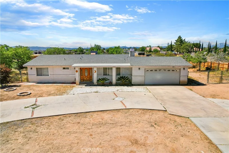 15939 Mojave photo 2