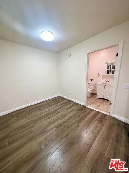 Interior 2