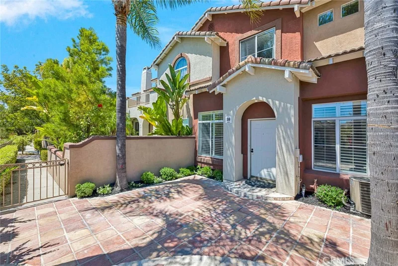 59 Anacapa Court, Lake Forest, CA 92610