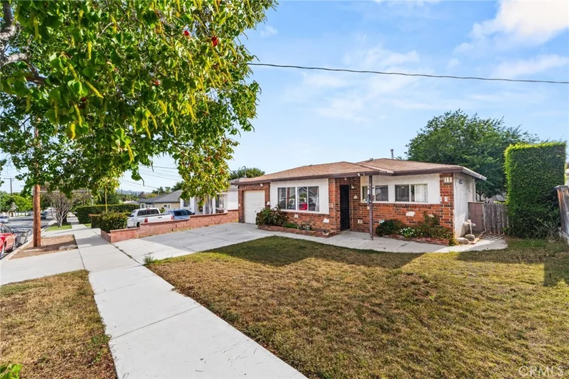 415 N Eucla photo 2