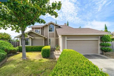 2409 Lighthouse Ct