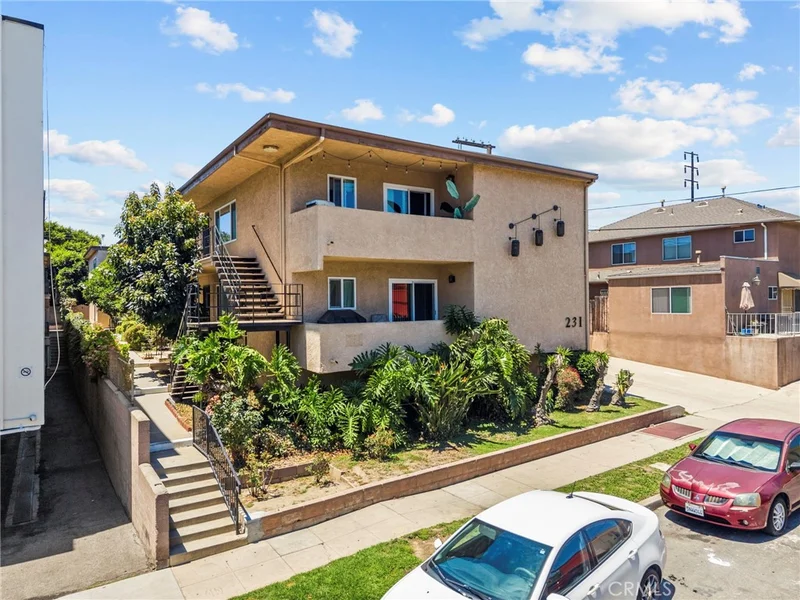 231 Justin Avenue 7