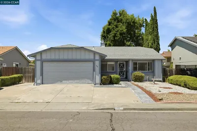 906 Murre Way
