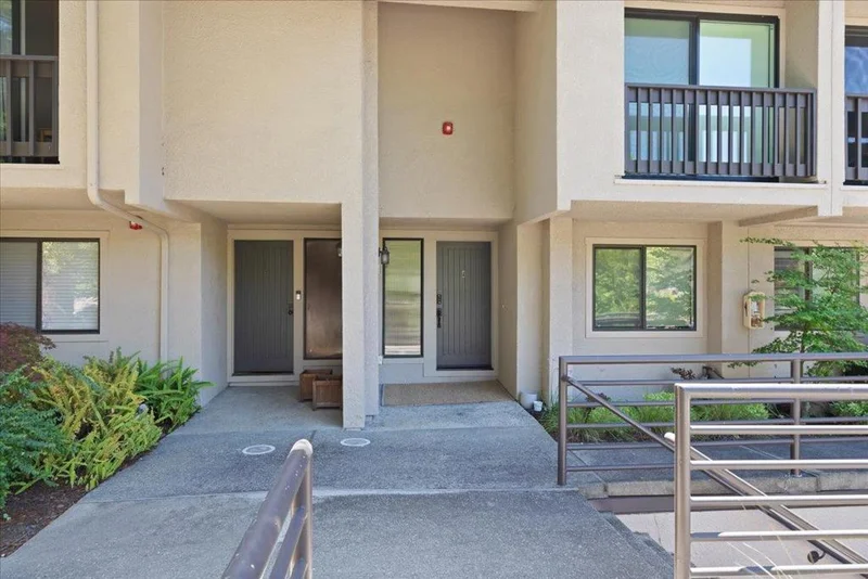 2321 Ticonderoga Drive, San Mateo, CA 94402