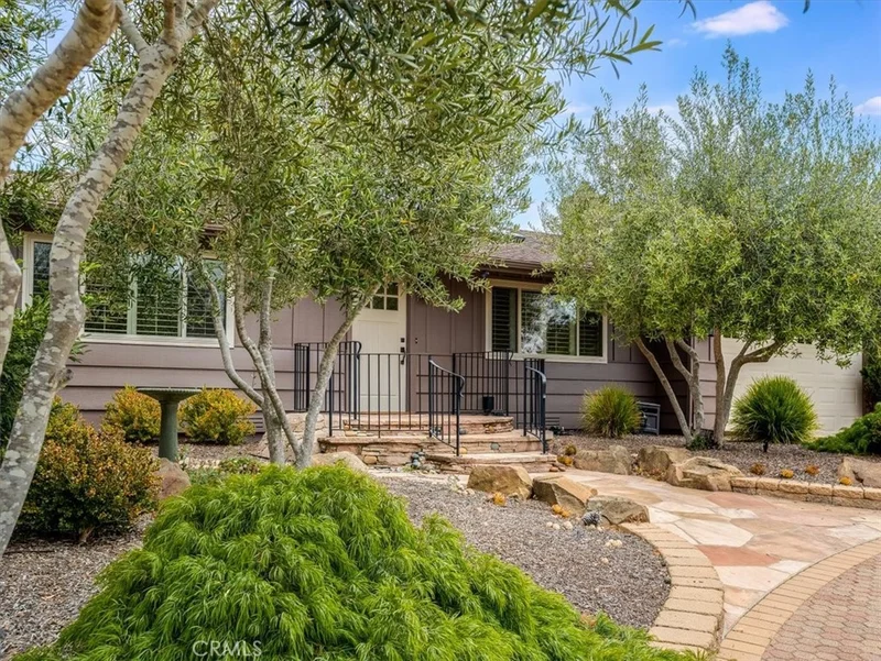 5276 Hillcrest, Cambria, CA 93428