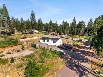 13760 Finch Court