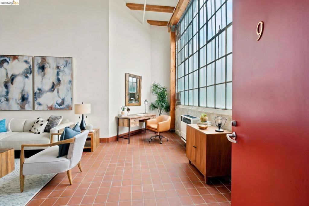 Interior 2