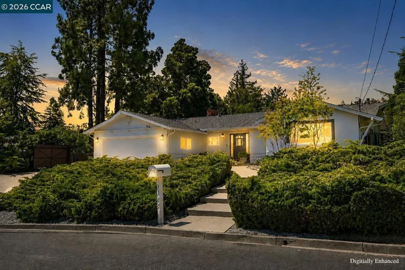 3165 Padre St, Lafayette, CA 94549