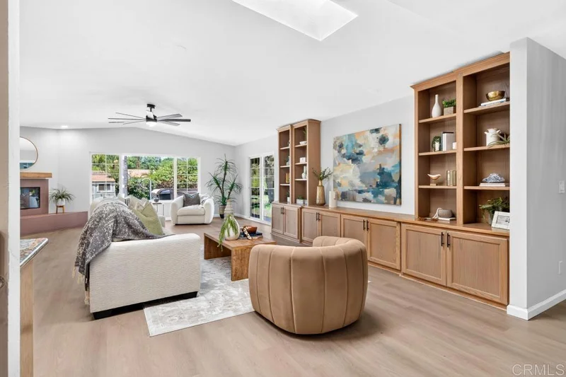 543 Eldorado Drive, Escondido, CA 92025