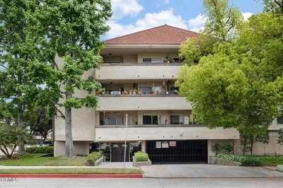 2386 E Del Mar Boulevard 220