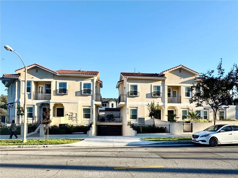 300 E Alhambra Road D