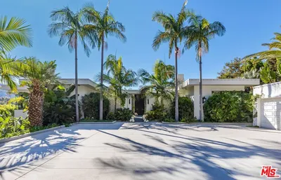 660 Club View Drive