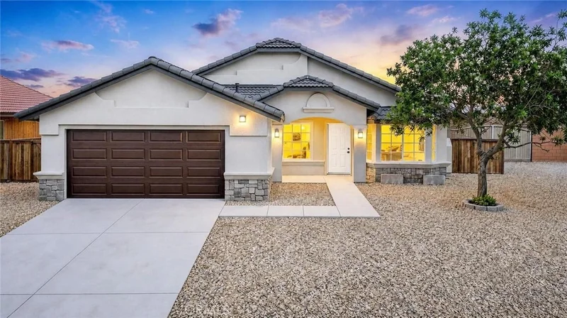15536 Jojoba, Victorville, CA 92394