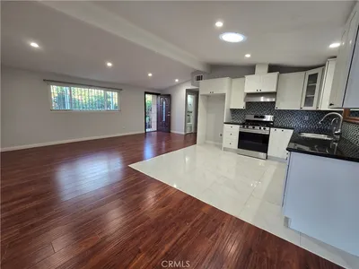14201 Paul Way A photo 2