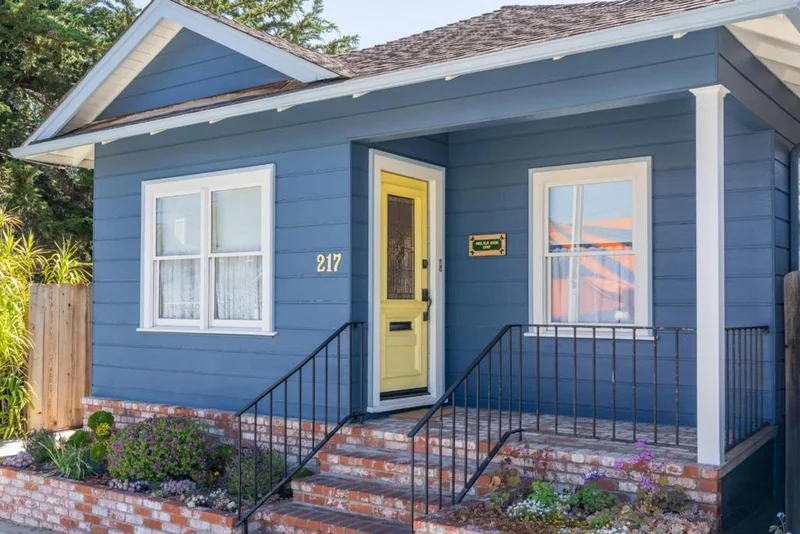 , Pacific Grove, CA 93950