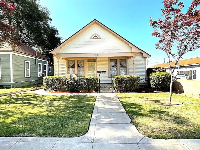 116 E Center Street, Covina, CA 91723