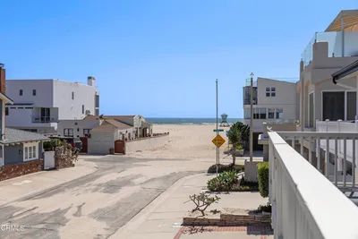 113 La Granada Street