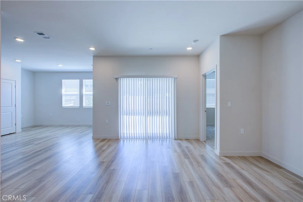 Interior 2