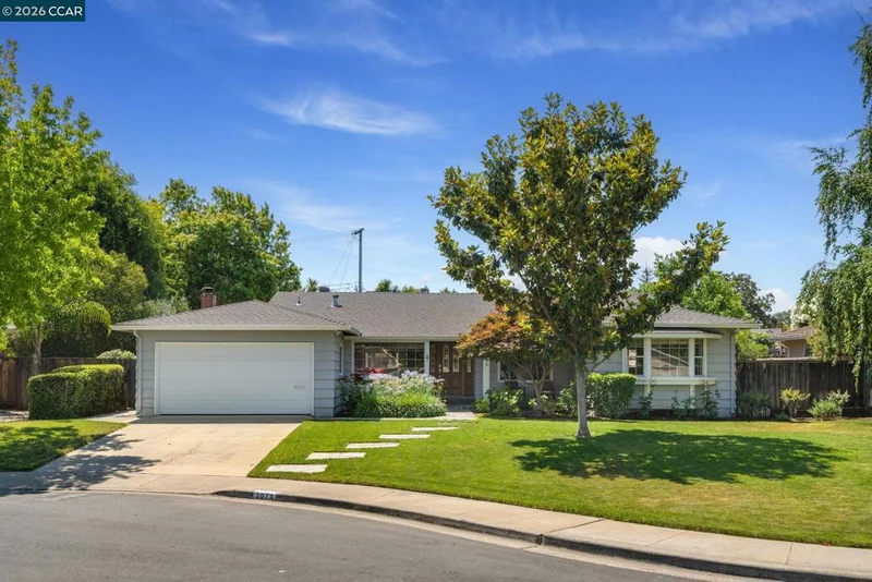 3074 Santa Maria Ct, Concord, CA 94518
