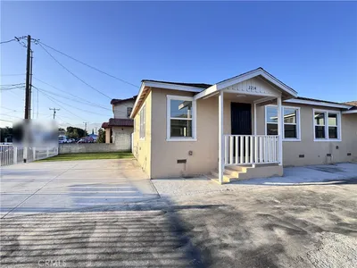 2214 Continental Avenue photo 2