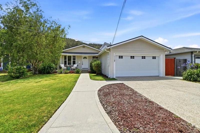 , Pacifica, CA 94044
